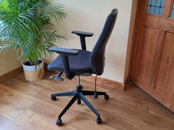 Office Chair.  Free delivery.