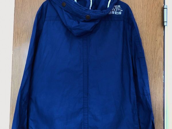 New Superdry jacket size 14/16 uk
