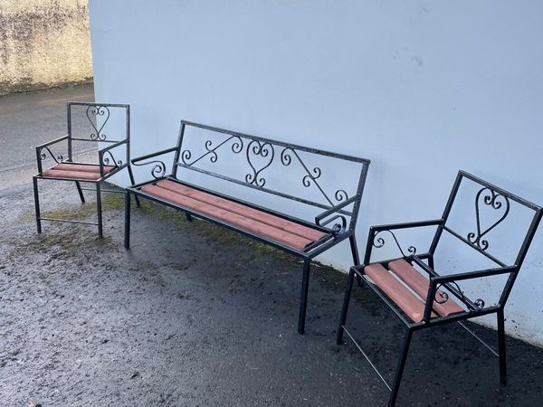 Vintage iron garden bench and chairs