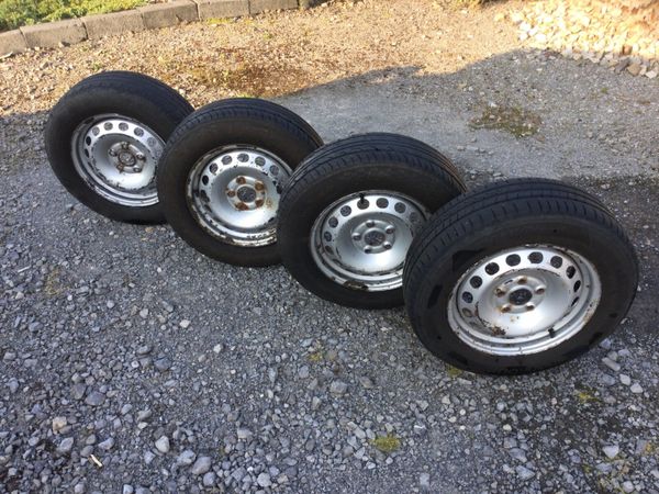 Vw caddy 5x112 steelies with 3 brand new tires