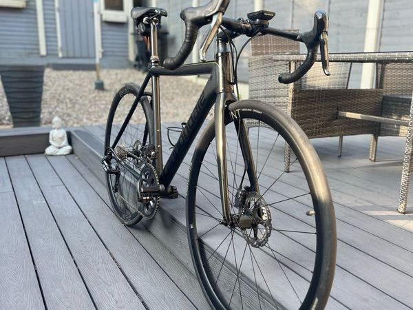 cannondale caad10 disc black inc di2 (swaps accepted)