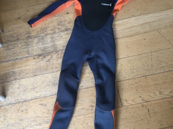 Age 10-11  Cskin wetsuit