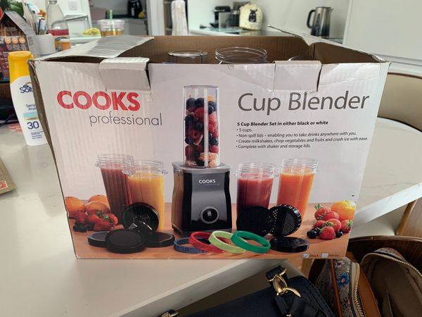 Blender with 5 Cups