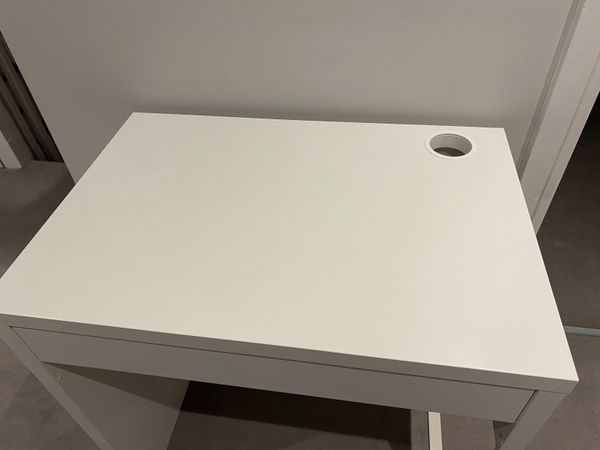 IKEA white desk with drawer + drawer organiser