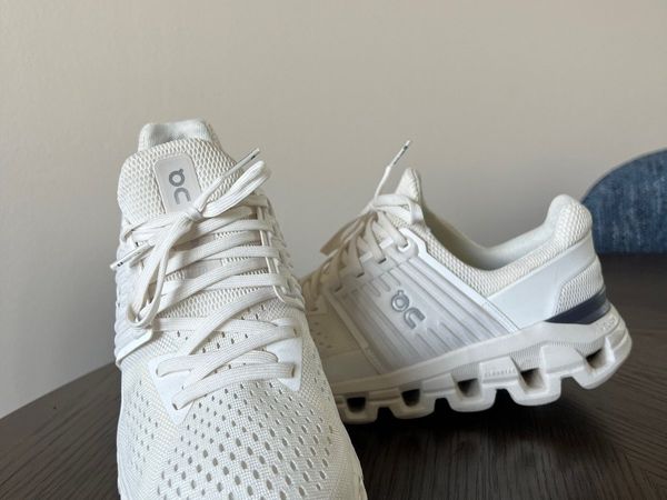 On Running Cloudswift - Off White - Size 39