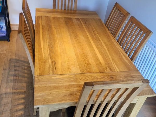 Solid oak table and 6 chairs