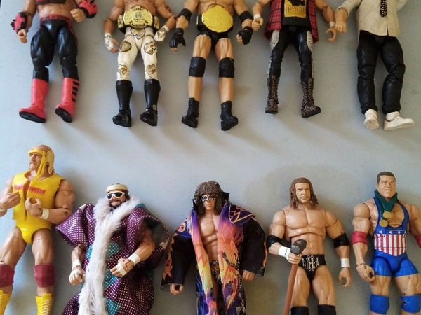 WWE Figures, rare ring and lots of accessories