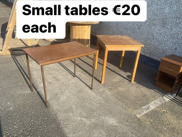 2 tables for sale