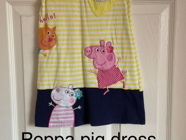 Peppa pig dress , 2 to 3, perfect condition
