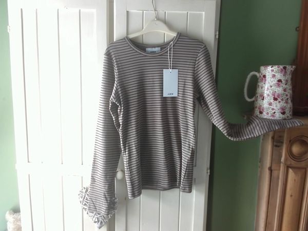 JJXX TAUPE & BLACK LONG SLEEVED TOP 14 NEW