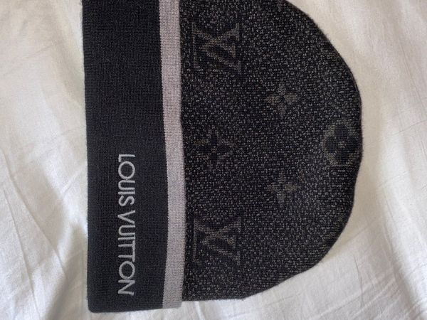 Rep Louis Vuitton hat