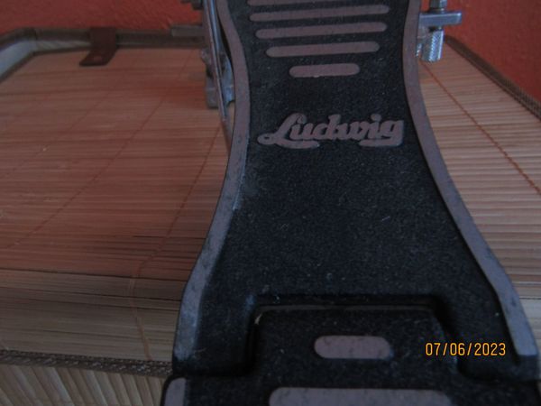 LUDWIG BASS DRUM PEDAL