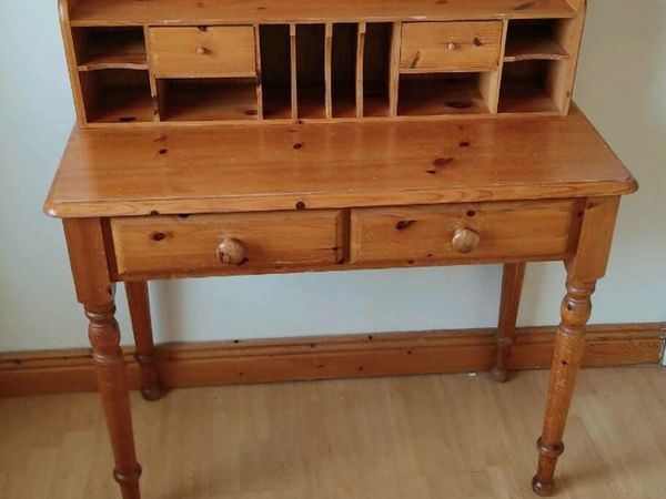 Solid pine writing desk
