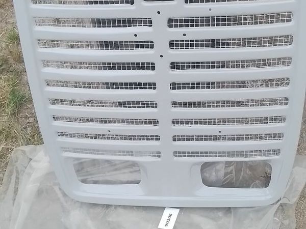 Steyr  tractor  front   grill