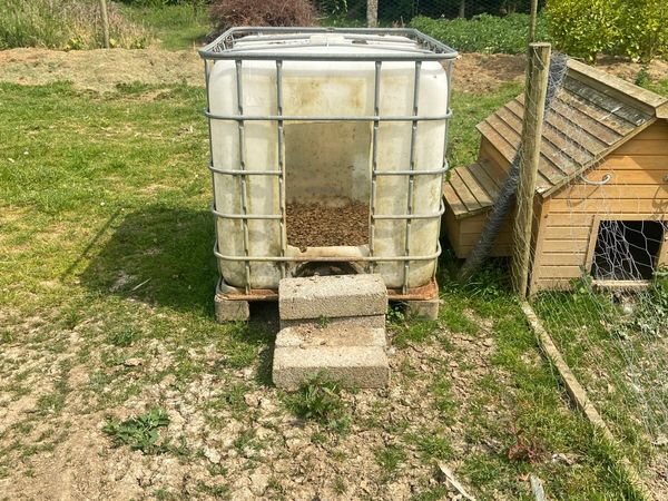 IBC tank chicken coops