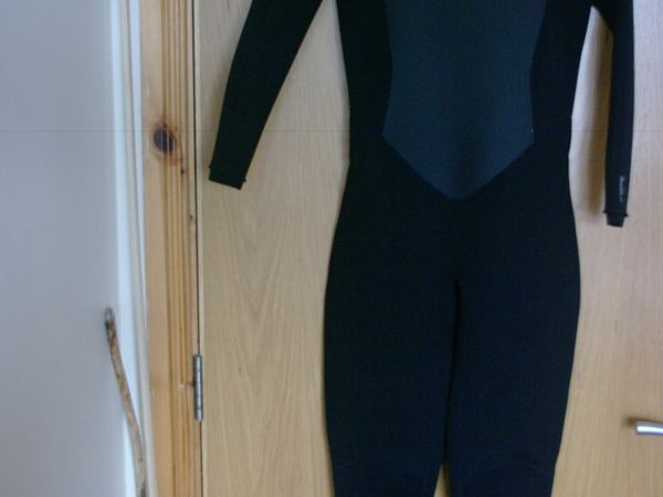 New Womens Wetsuit O Neill