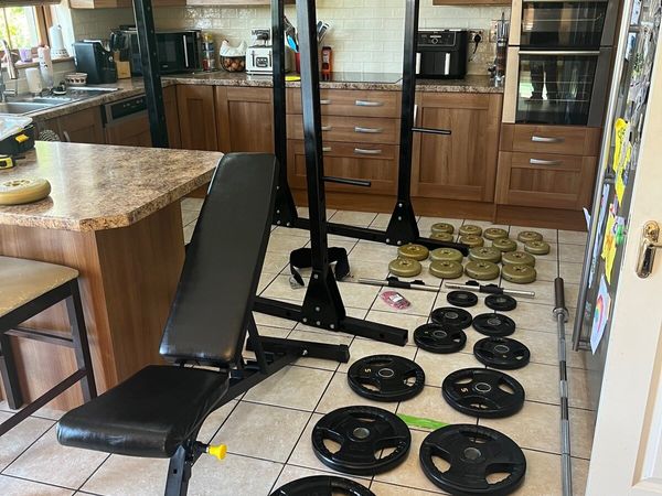 HEAVY DUTY POWER RACK, OLY WEIGHTS, BENCH, BARS!