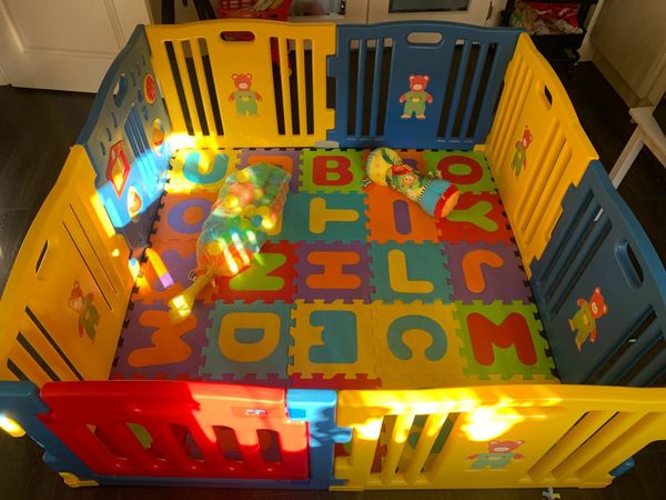 Baby playpen with lockable gates, mats and more