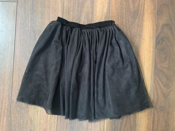 Girls Skirt : Age 8-9