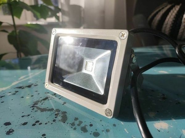 10W UVA ATK lamp Used only once, perfect condition