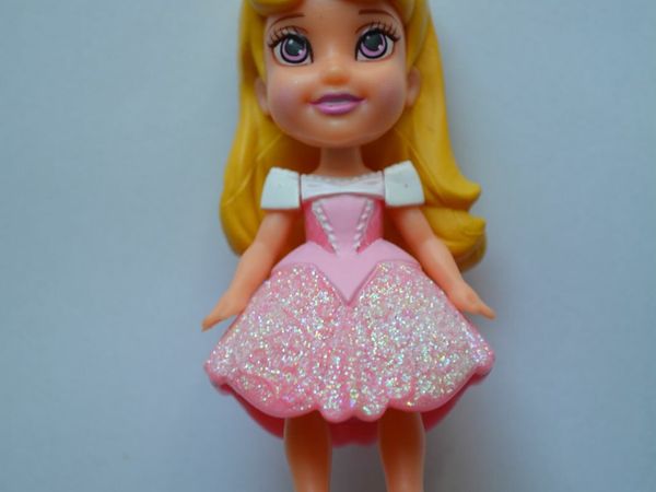 Disney Princess Mini Toddler Poseable Aurora about