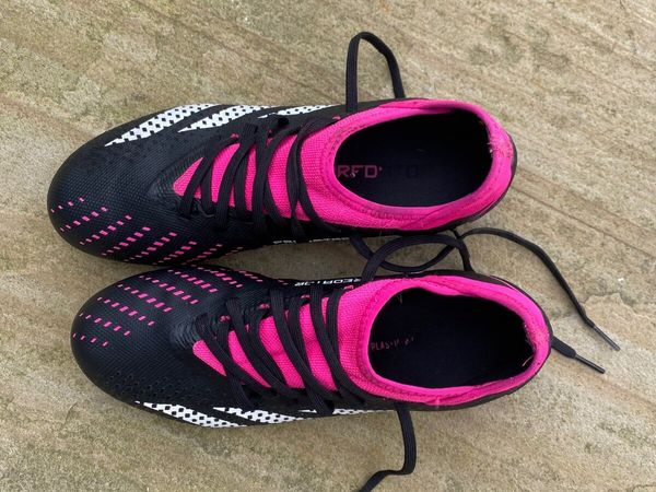 Adidas Football boots Size 6