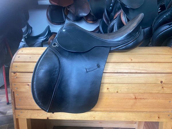 Sian 15” pony black Leather saddle