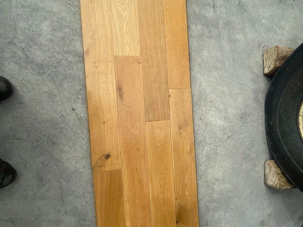 Click white oak hardwood flooring
