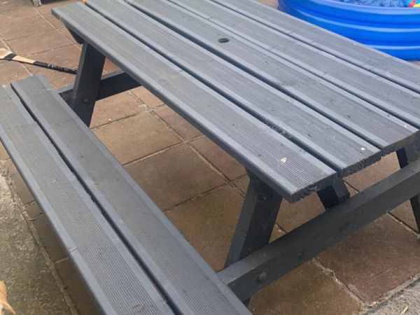 Picnic table for sale