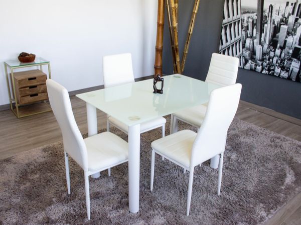 New white table and chairs