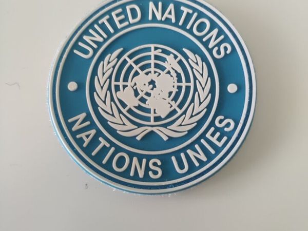 Army rubber UN badge