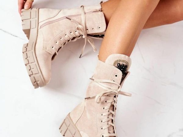 Beige Boots with Crystals