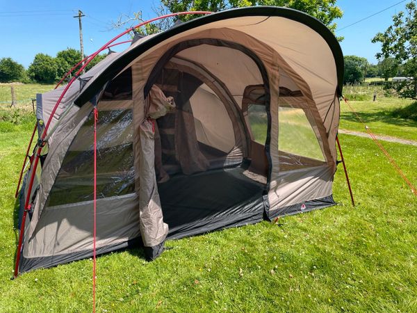 Robens Cabin 6 man tent as new