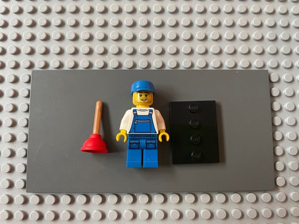 Lego series 9 col144 plumber minifigure