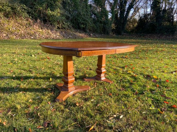 CONTINENTAL VINTAGE  BEECHWOOD DINING TABLE