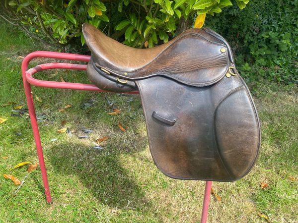 15” brown leather M&J pony GP saddle