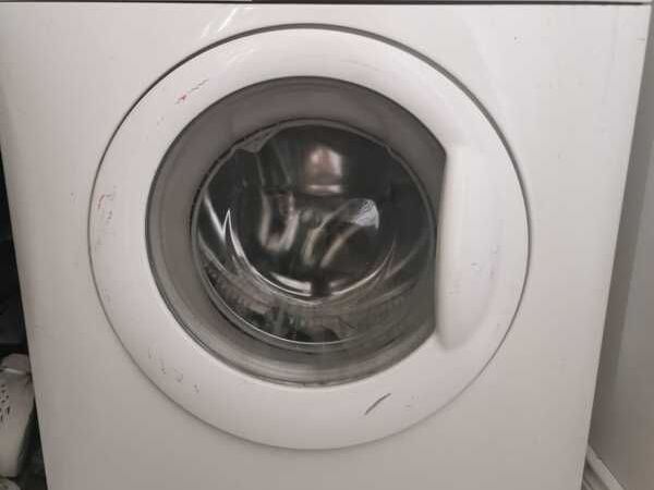 Washing machine and radiators