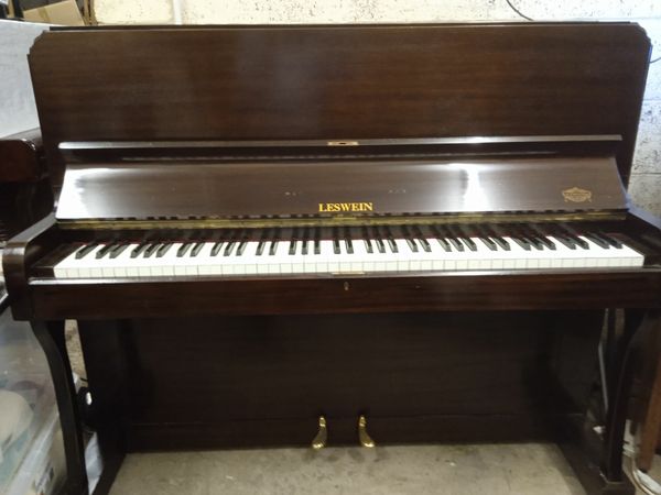 Piano Leswein Concert Pitch 5 Years Guarantee