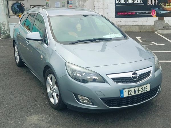 Opel Astra Estate 2012 - Recently Tested and Taxed