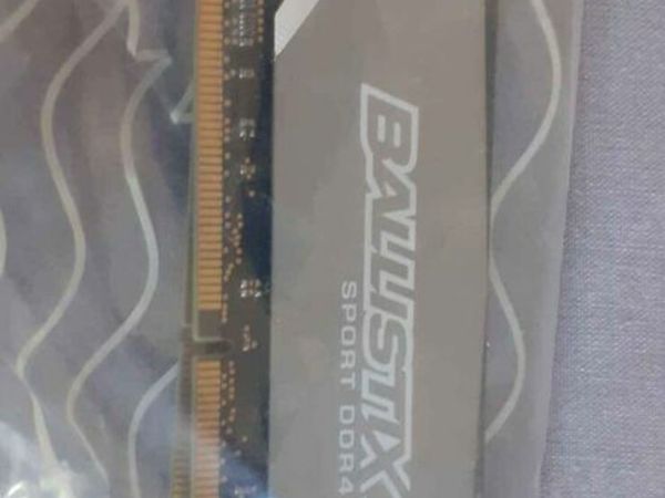 8GB DDR4 RAM (2x4)