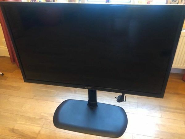 46" Sony LED TV with Saorview