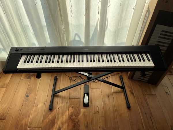 Yamaha Keyboard Piano NP-32