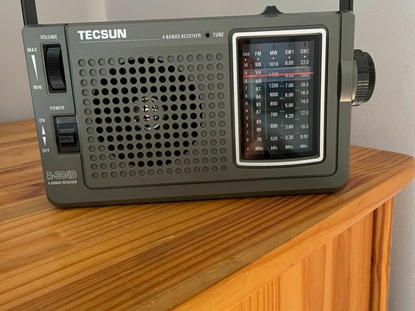 Tecsun R-304D Shortwave Radio