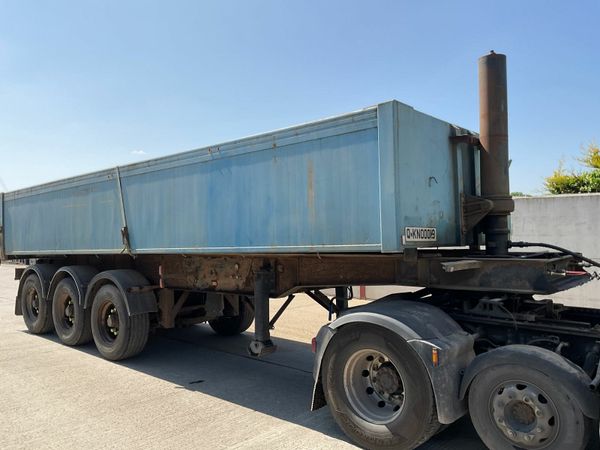 SDC 36.5 TON TRI AXLE INSULATED TIPPING TRAILER