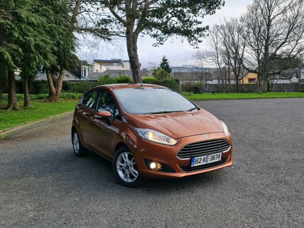 Ford fiesta 1.0 ZETEC 100PS. New nct