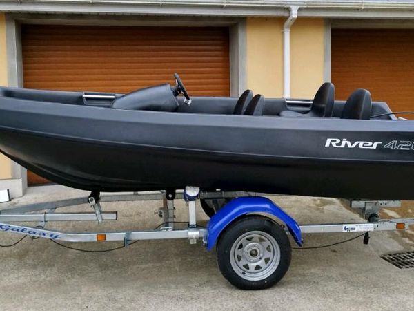 5 seater Boat / 4.2m River Boat 420 XR