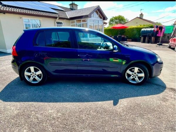 VOLKSWAGEN GOLF TESTED AND TAXED