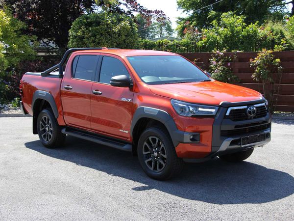 Toyota Hilux Pick Up, Diesel, 2023, Orange