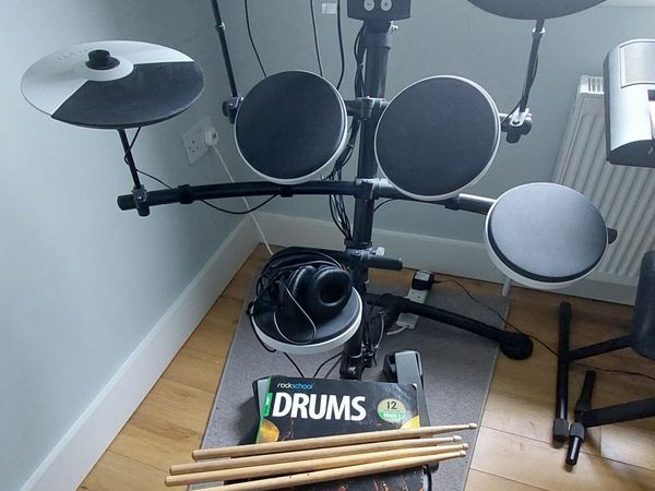 ELECTRIC DRUMS