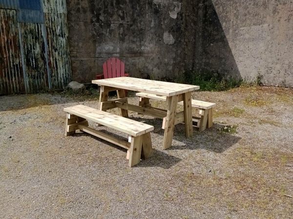 Picnic table and beches